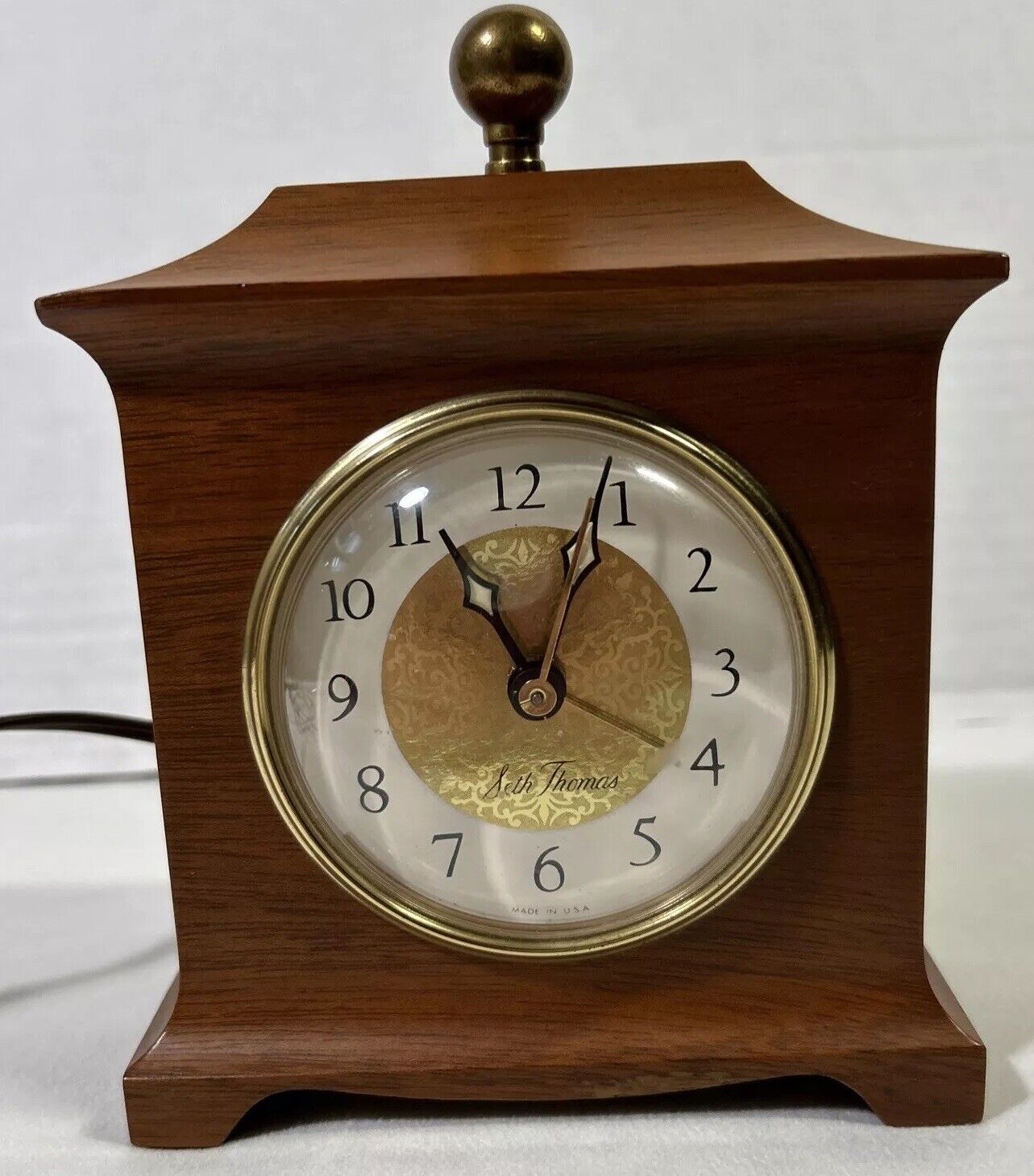 Vintage Seth Thomas Classic Alarm Clock Wooden Electric Portable MCM USA Working