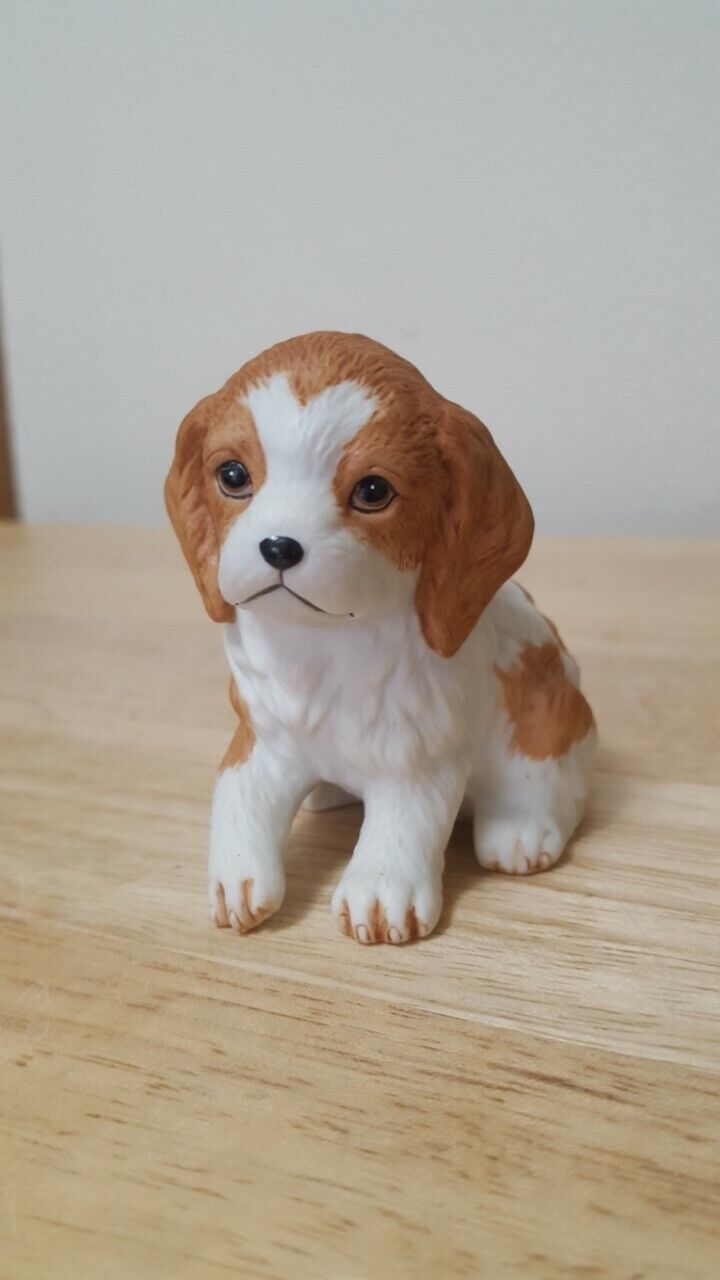 Vintage Sad Puppy Cute Dog HOMCO Porcelain Dog Figurine Cocker Spaniel Puppy