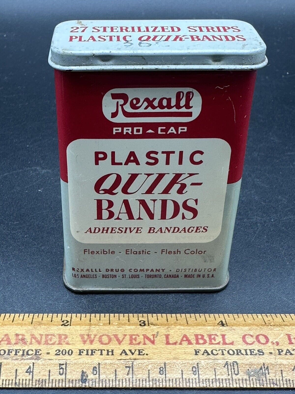 Vintage REXALL QUICK BANDS Adhesive BANDAGES Tin Can USA Grey/Cream -empty-