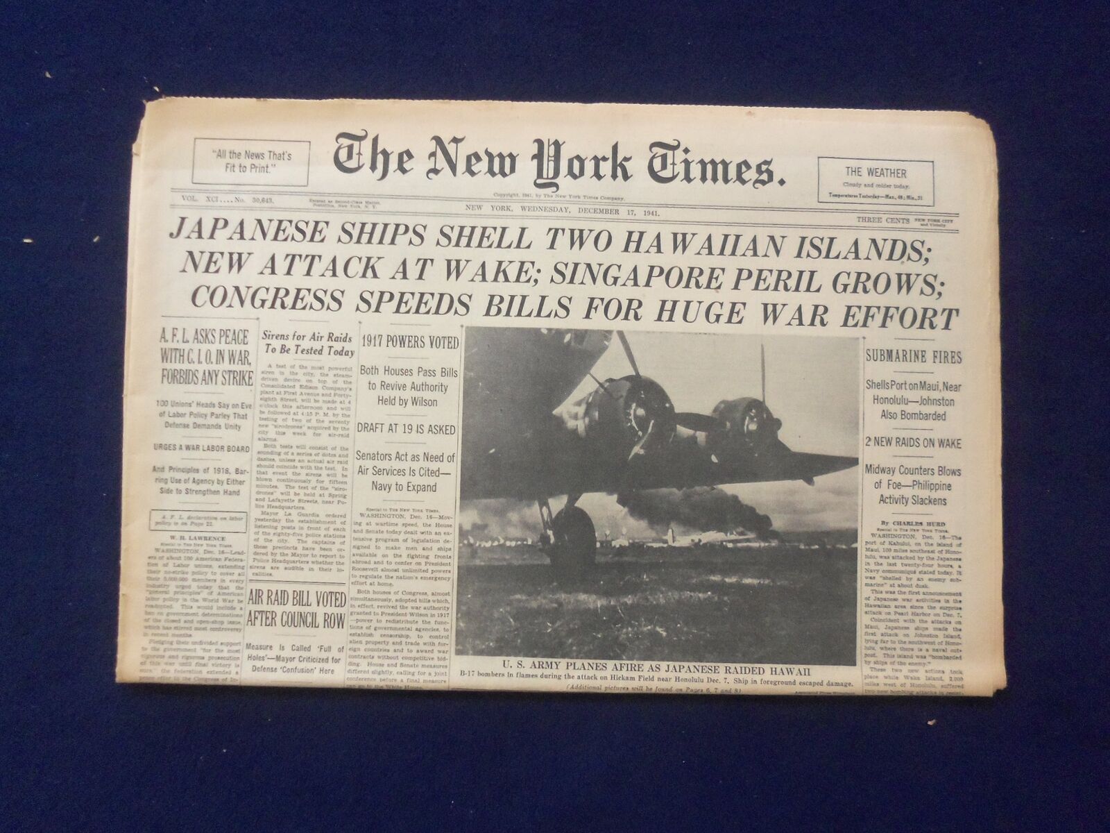 1941 DEC 17 NEW YORK TIMES- JAPANESE SHIPS SHELL TWO HAWAIIAN ISLANDS - NP 6482