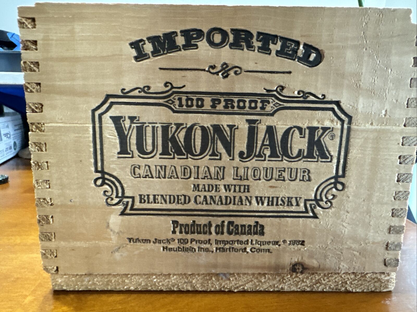 Vintage Yukon Jack 100 Proof Canadian Whiskey Liqueur Wood Box Crate Slide Lid