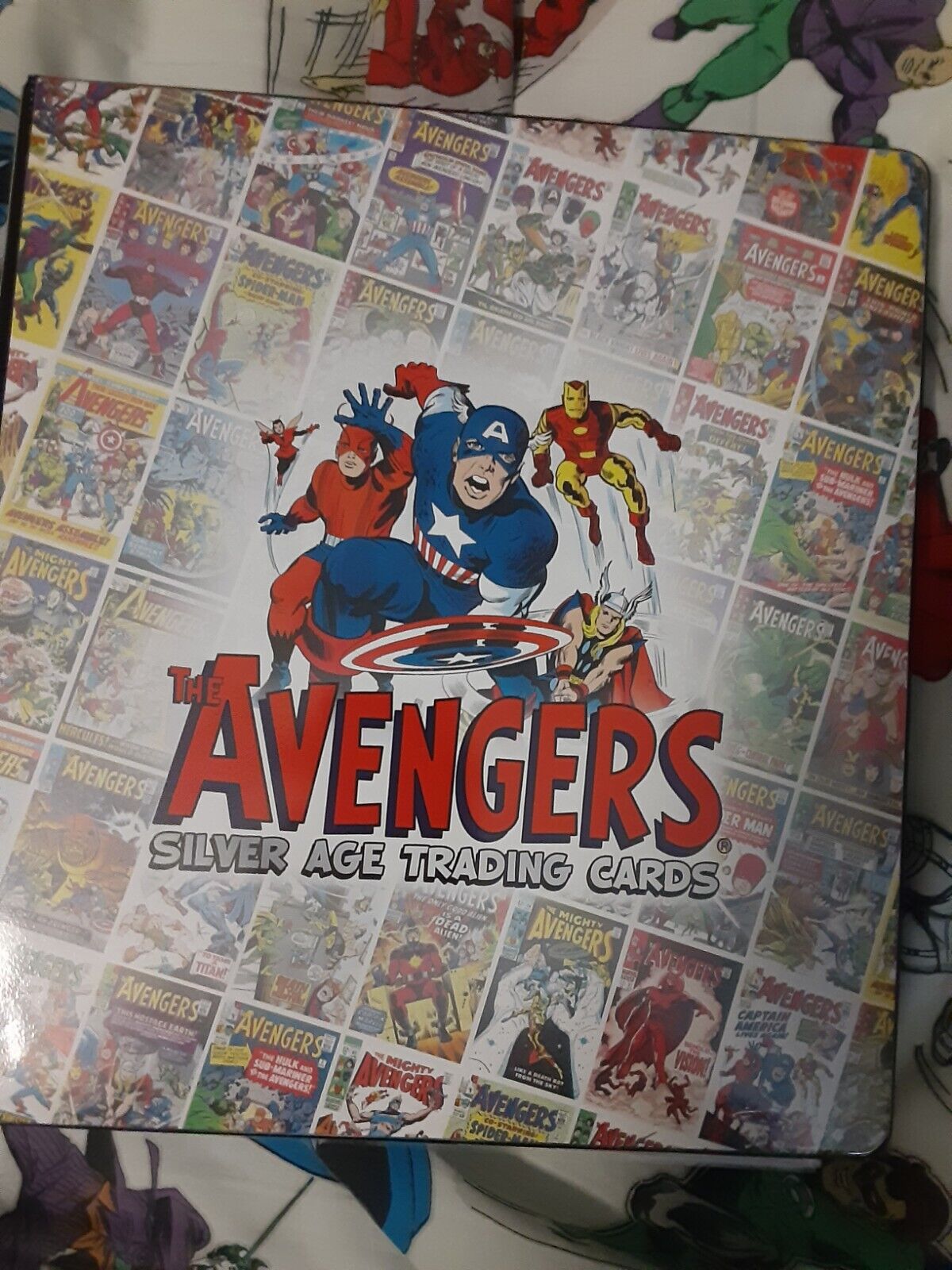 2015 Rittenhouse Avengers Silver Age Base Set With Binder