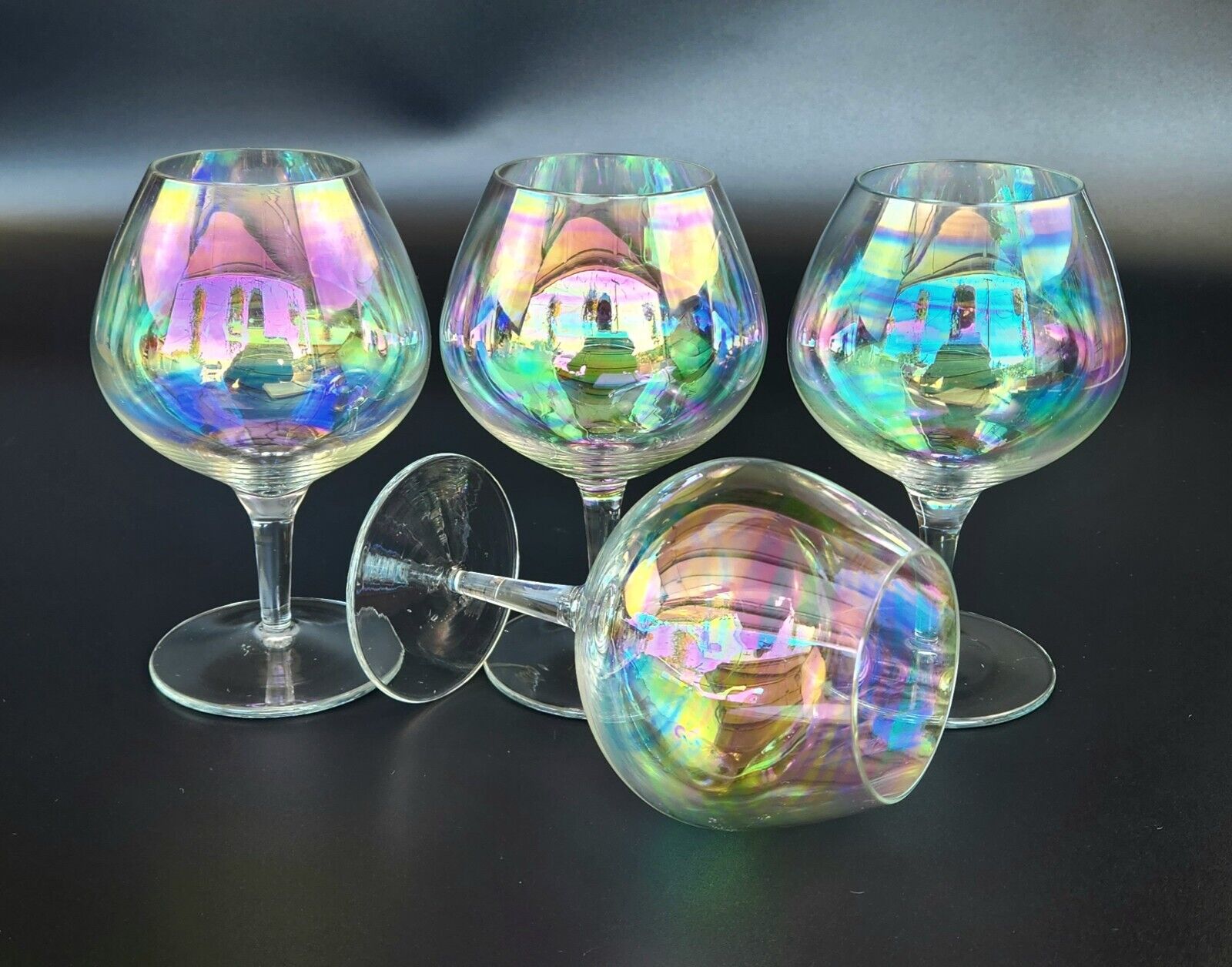Vintage - Stunning Iridescent Wine Glasses - Set of 4
