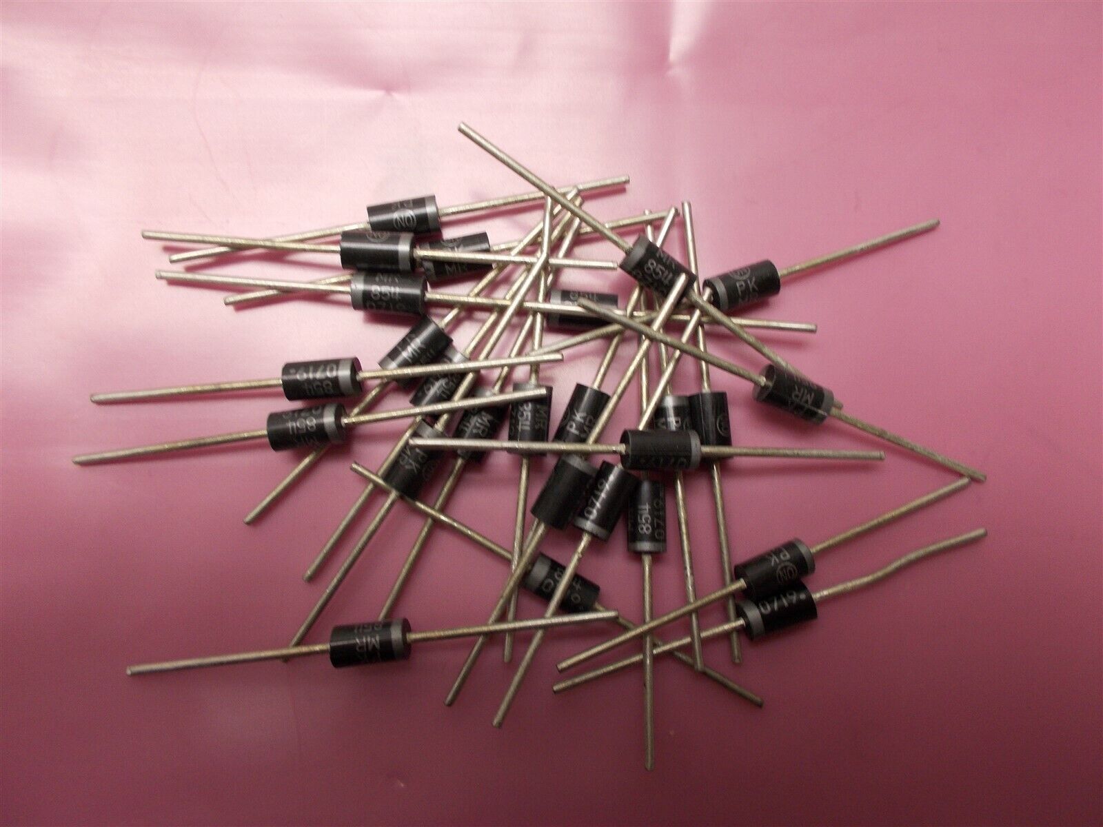 Lot Of 25- ON Semiconductor Rectifiers Diode Switching 400V 3A 2-Pin MPN: MR854G