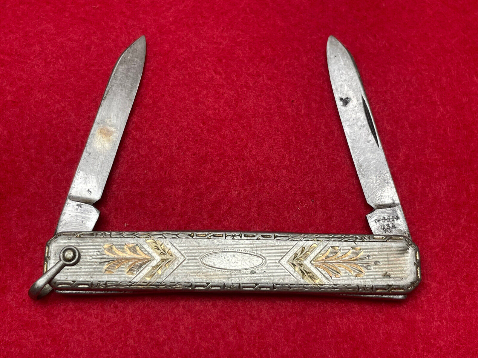 VTG EARLY CENTURY ORNATE GOLD INLAY ETCHED OMO INITIAL 2 BLADE FOLDING KNIFE