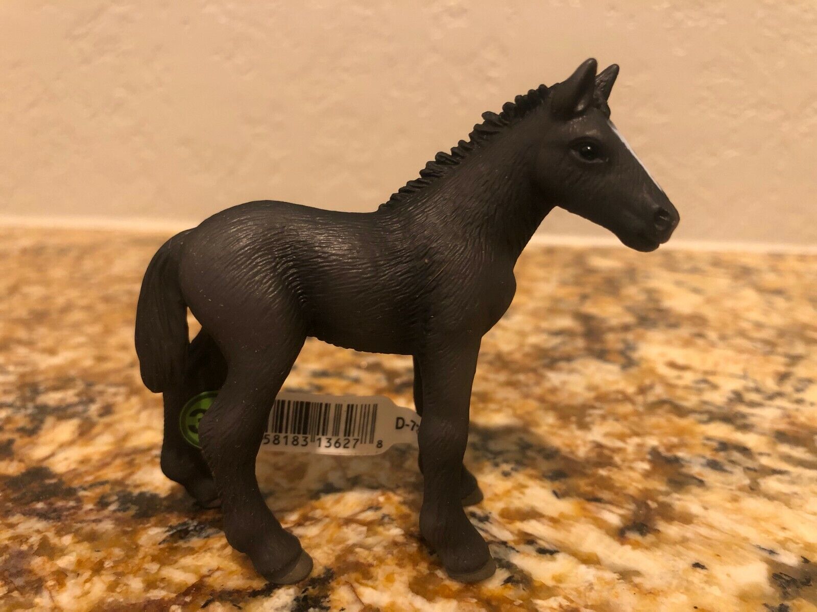 Schleich PERCHERON FOAL Horse Animal Figure Retired 13627 Rare NEW WITH TAG