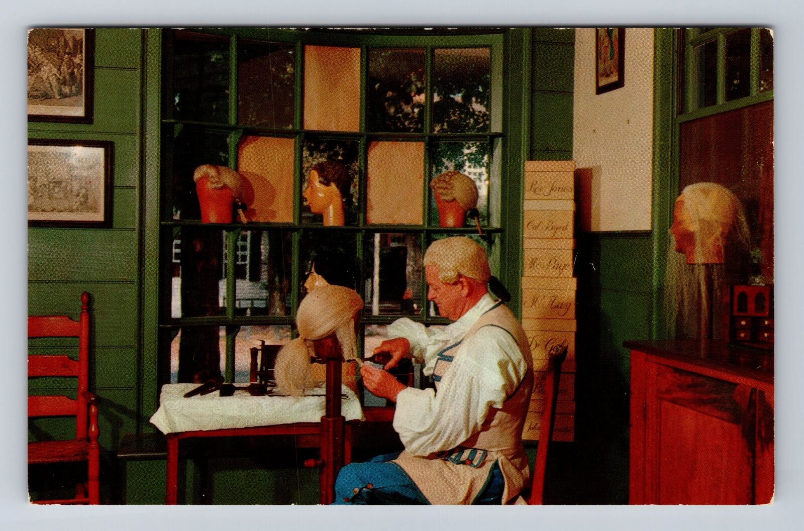 Williamsburg VA- Virginia, Perukemaker's Shop, Antique, Vintage Postcard