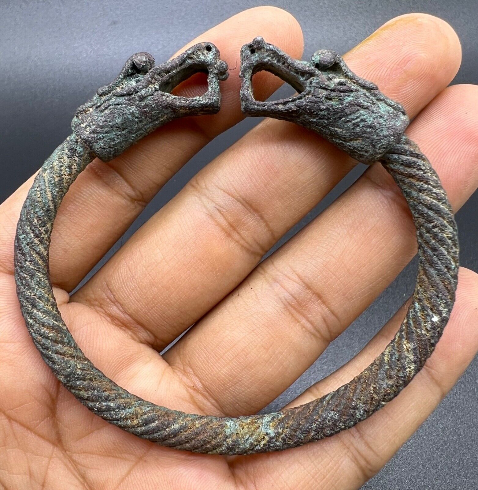 Ancient Art Of Old Tibetan Chinese Dynasty Bronze Bangle With Dragons Heads