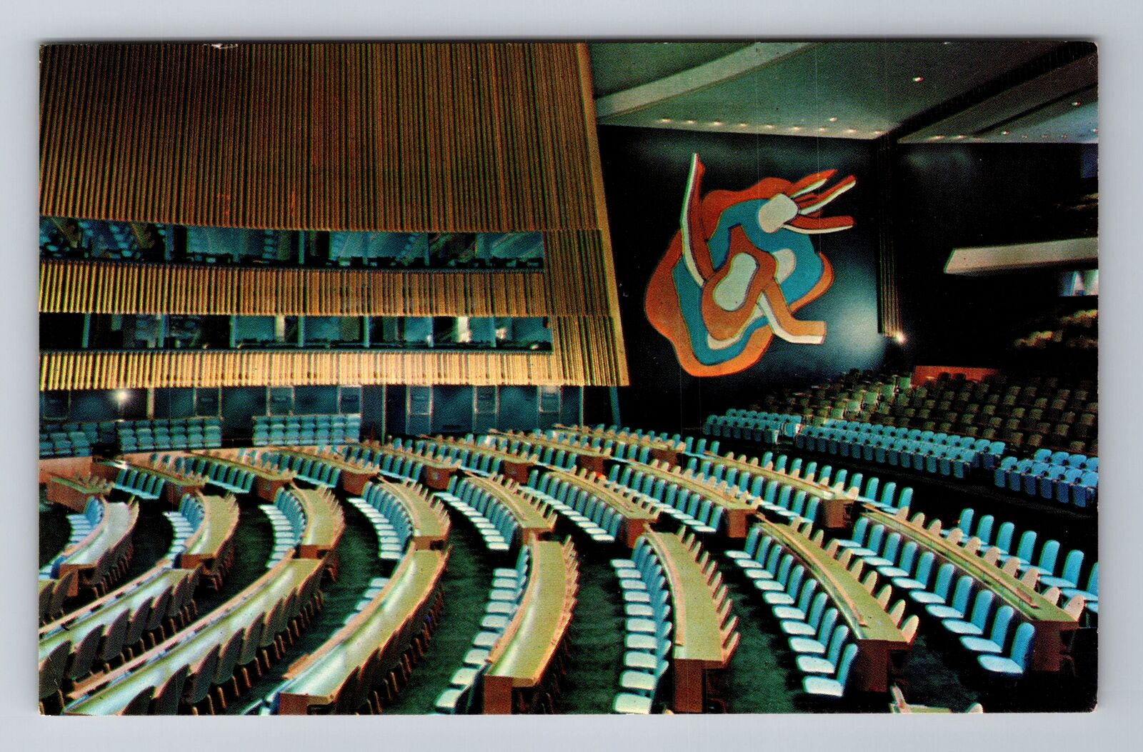 New York City NY, United Nations General Assembly Hall Souvenir Vintage Postcard