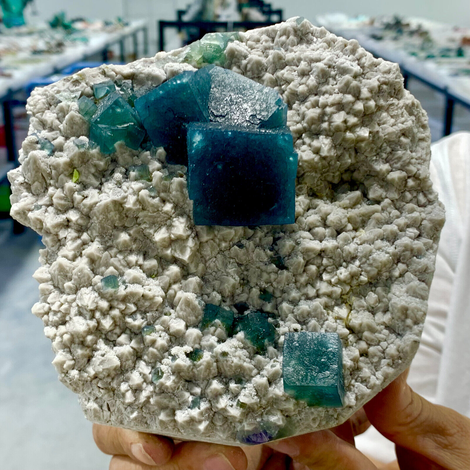 3.05LB Rare Transparent Blue Cube Fluorite Mineral Crystal Specimen/China