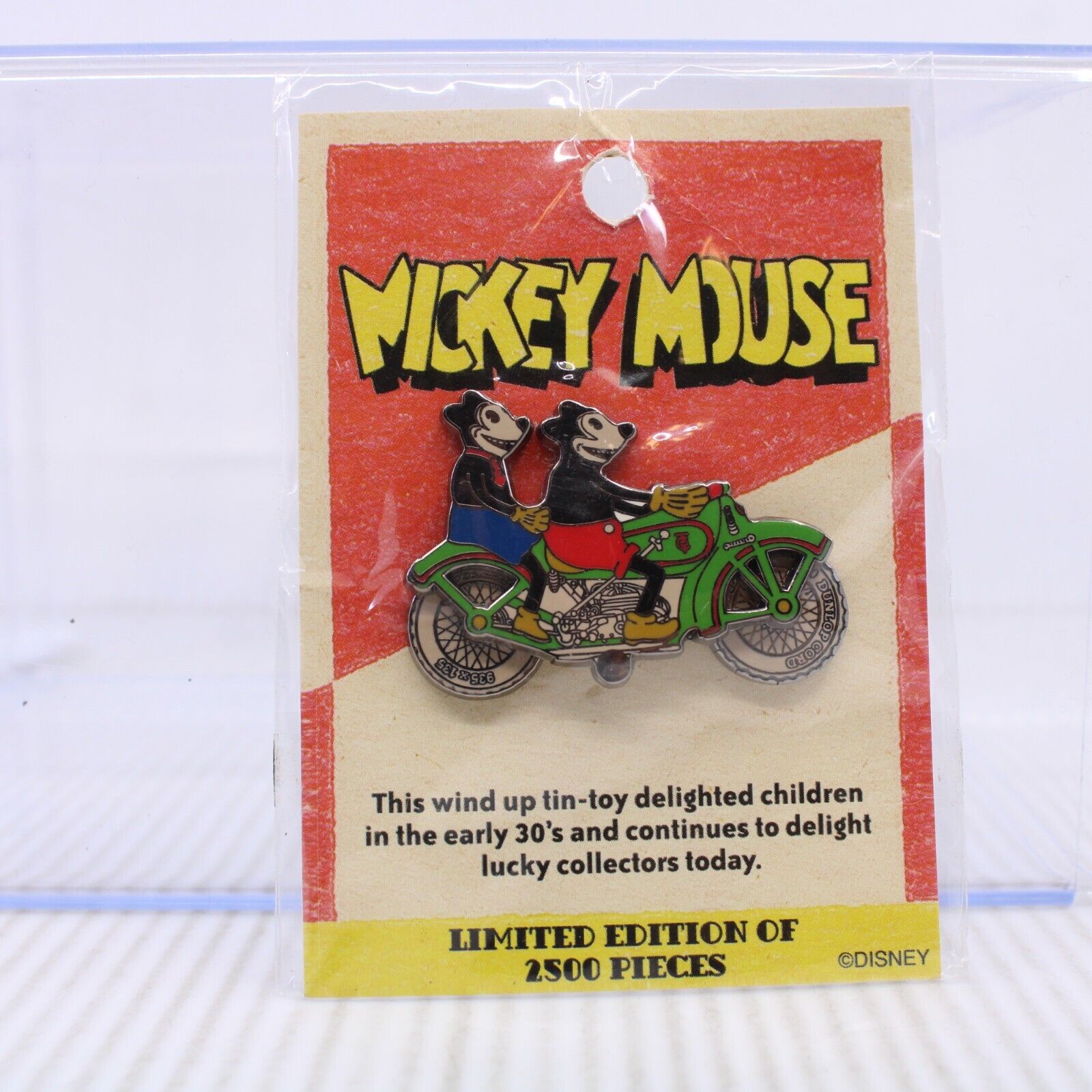 B2 Disney DLR LE 2500 Pin Mickey Mouse Retro Motorcycle