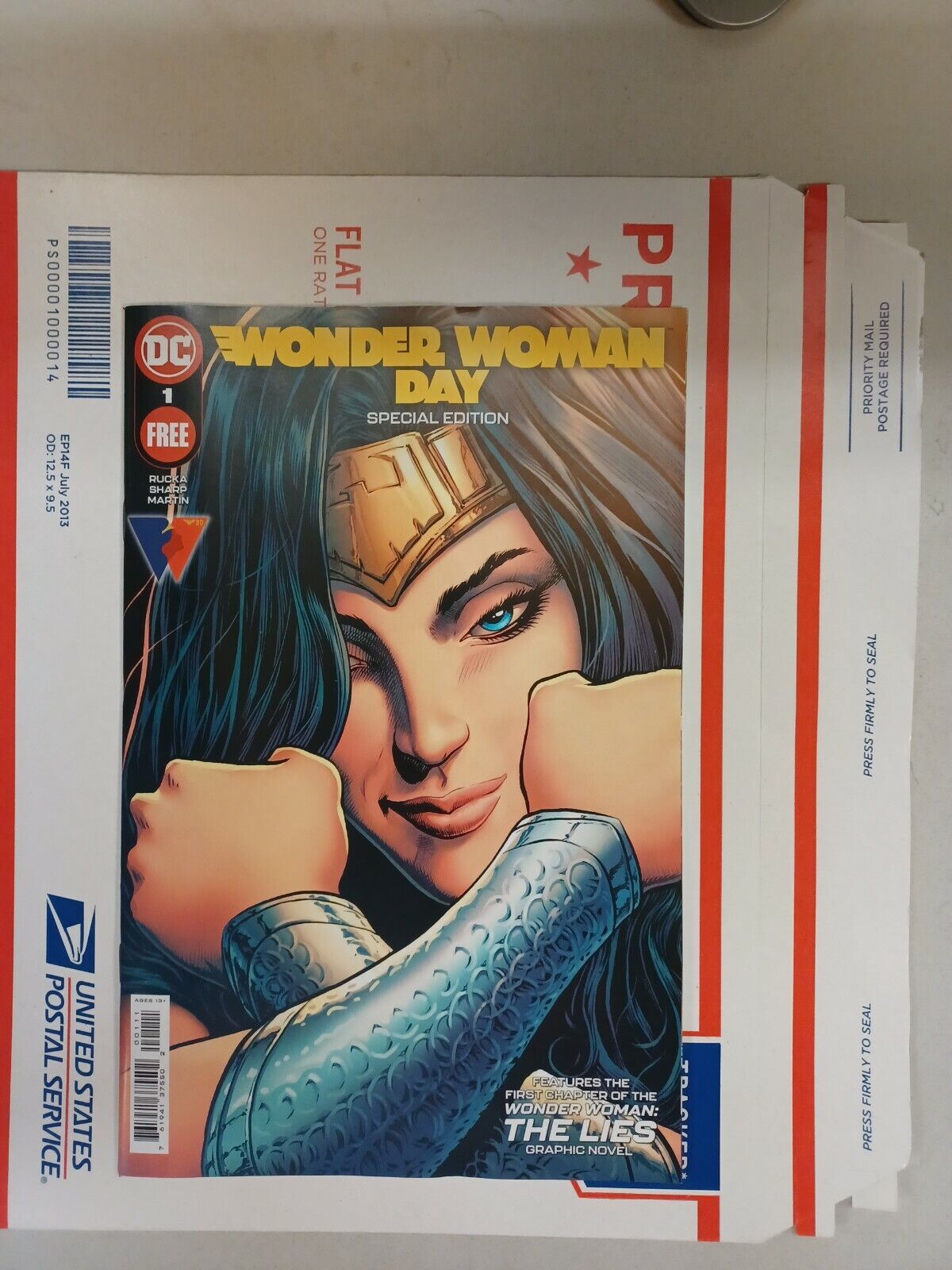 WONDER WOMAN (2016) DAY SPECIAL EDITION #1