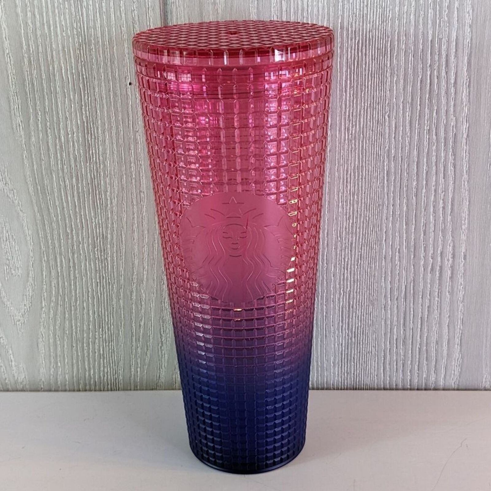 Starbucks Gridded Tumbler Pink Blue Ombre Cold Venti Cup 24 oz Limited Edition