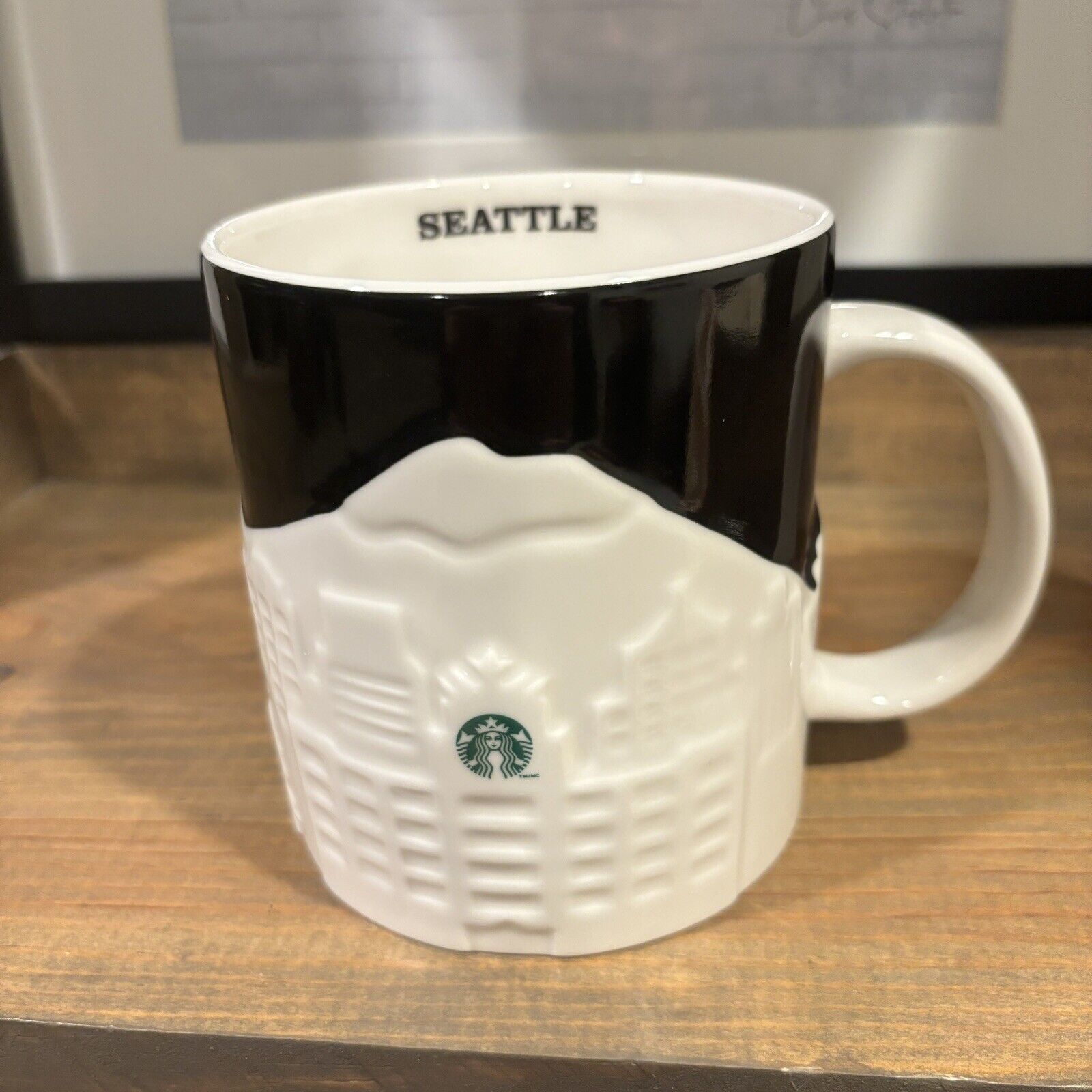 NWOT Starbucks Seattle Skyline w/Water Ferry Collectors Series 16 oz. Coffee Mug