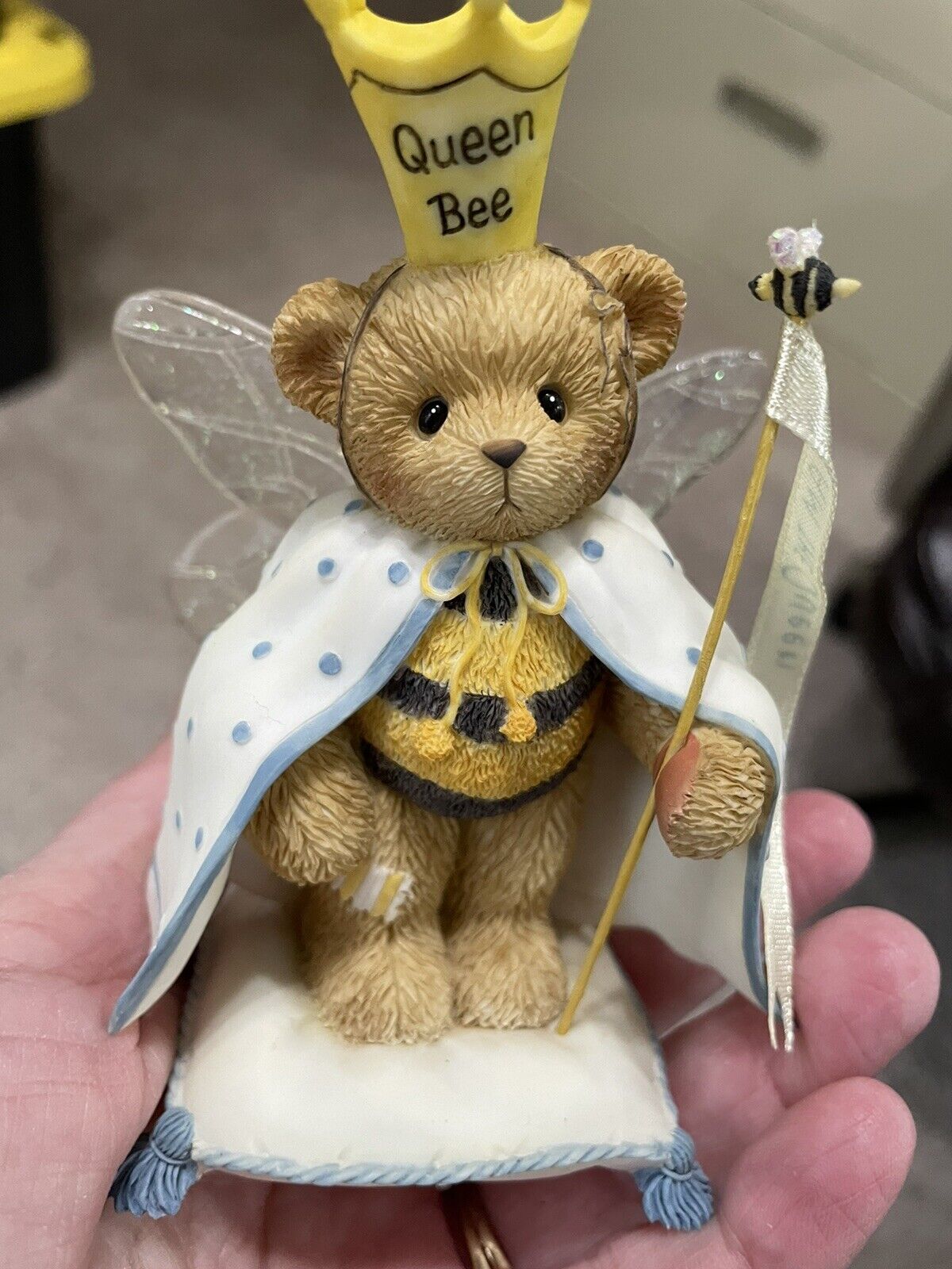 cherished teddies queen bee