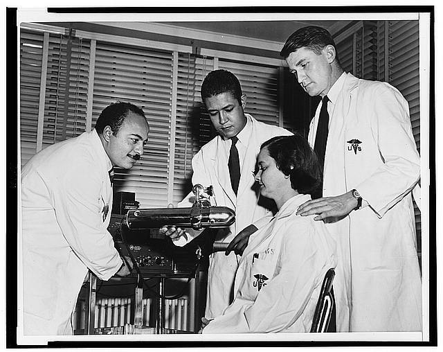 W.B. Looney,radio isotopes,Vernie Ward,Naval Medical Center,Bethesda,1955