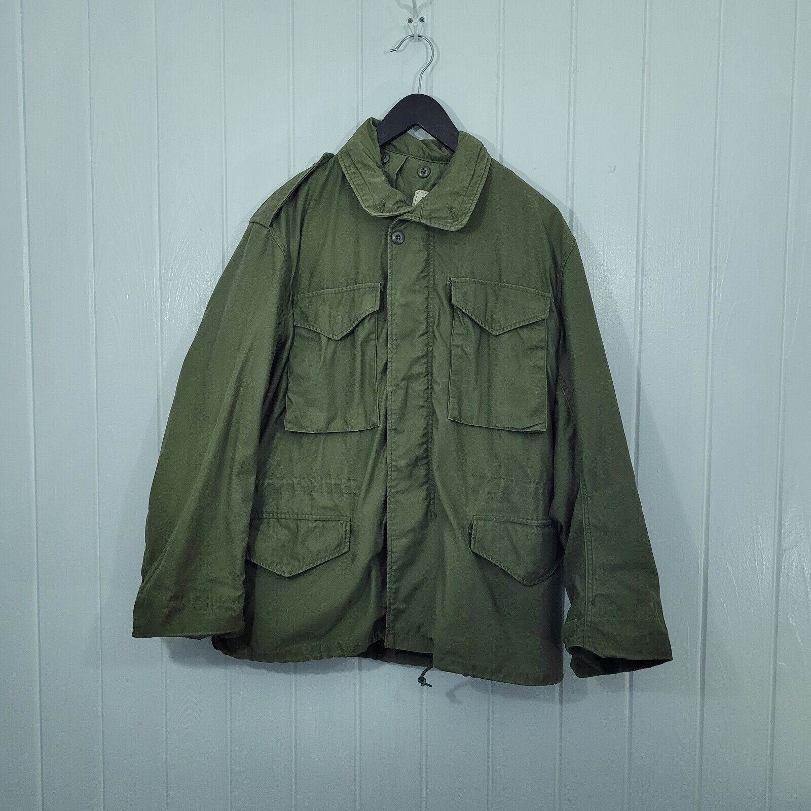 Vintage 1973 M-65 Medium Long Green Military Army Cold Weather Field Jacket/Coat