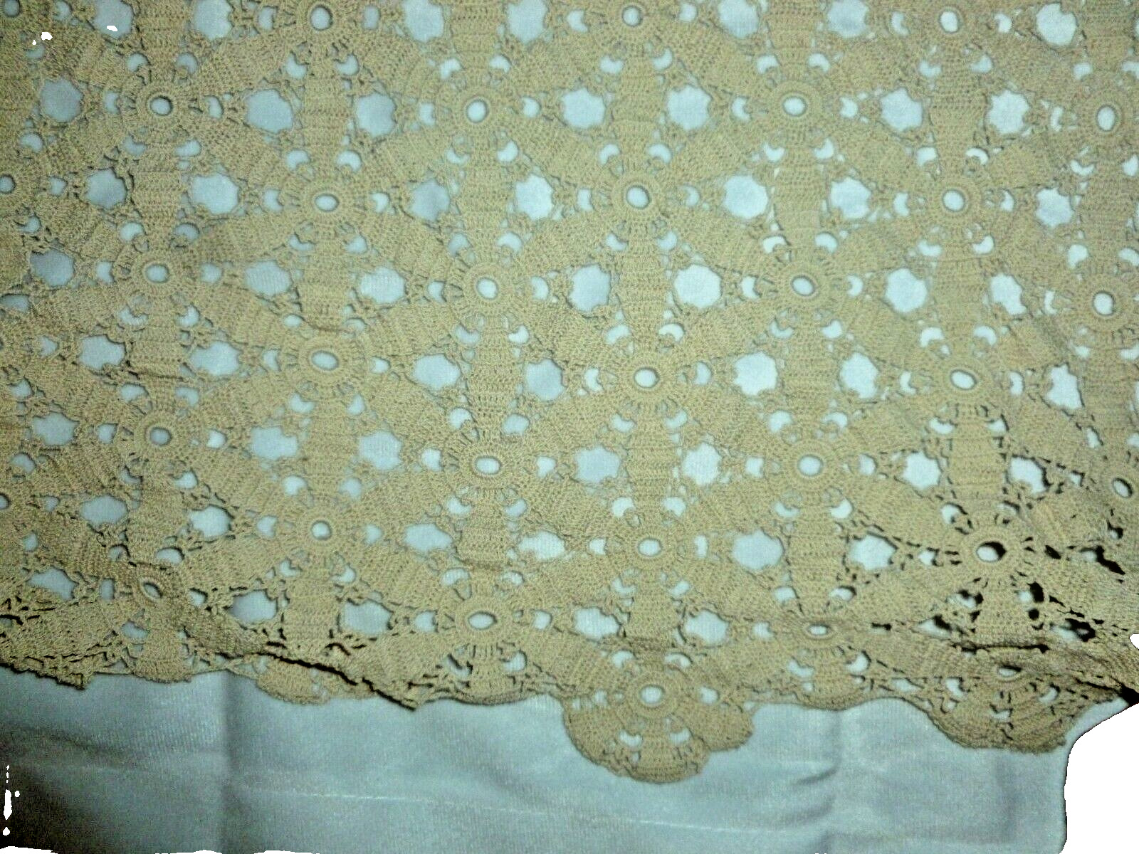 Hand Crocheted Tablecloth Vintage 58x76\