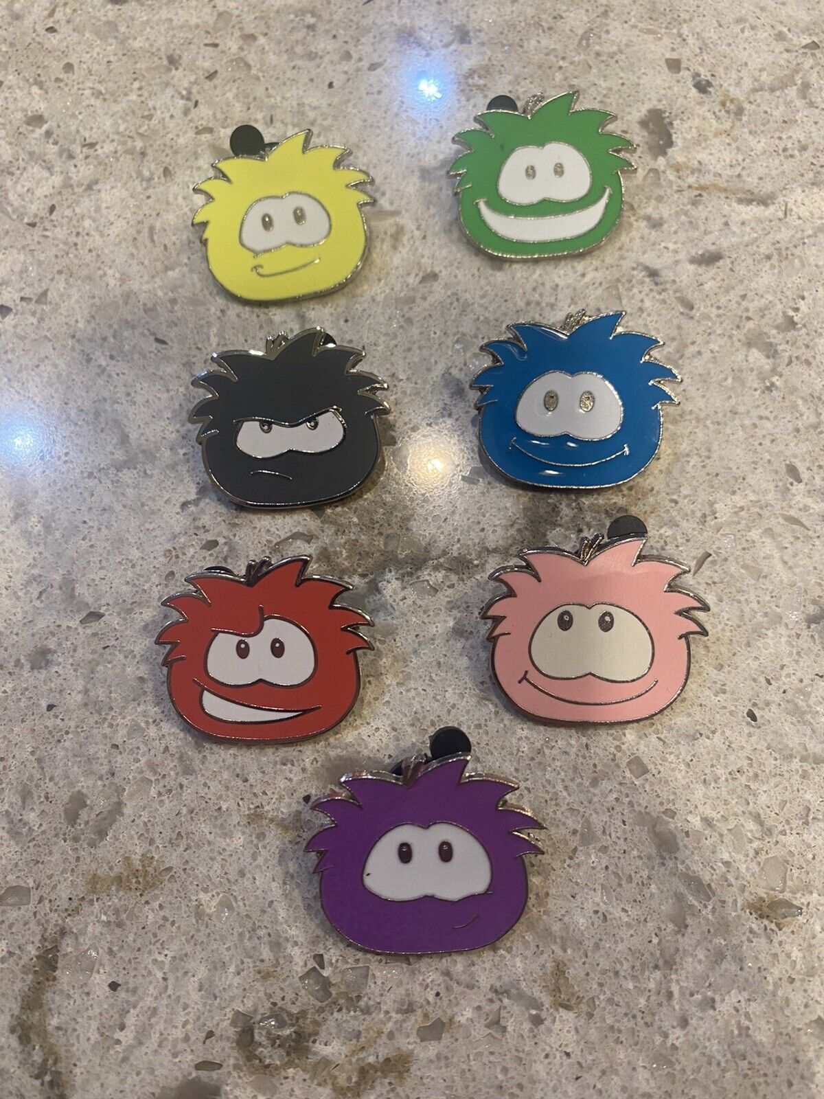 Disney Club Penguin Puffle Pins lot set of the seven colors