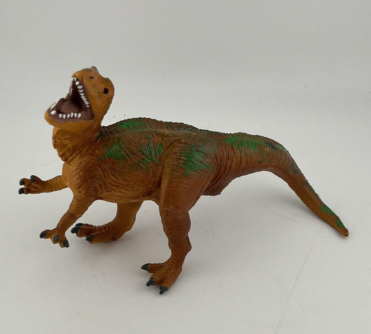 Vintage 1996 Carcharodontosaurus Figure Dinosaur Toy Raptor 7 inches