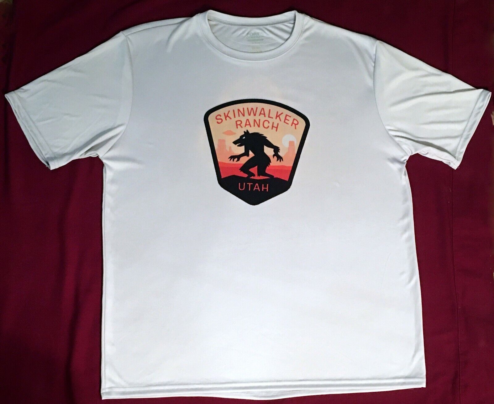 Skinwalker Ranch Mug (With Gift Box) & 100% Polyester Grey T-Shirt NEW - LARGE