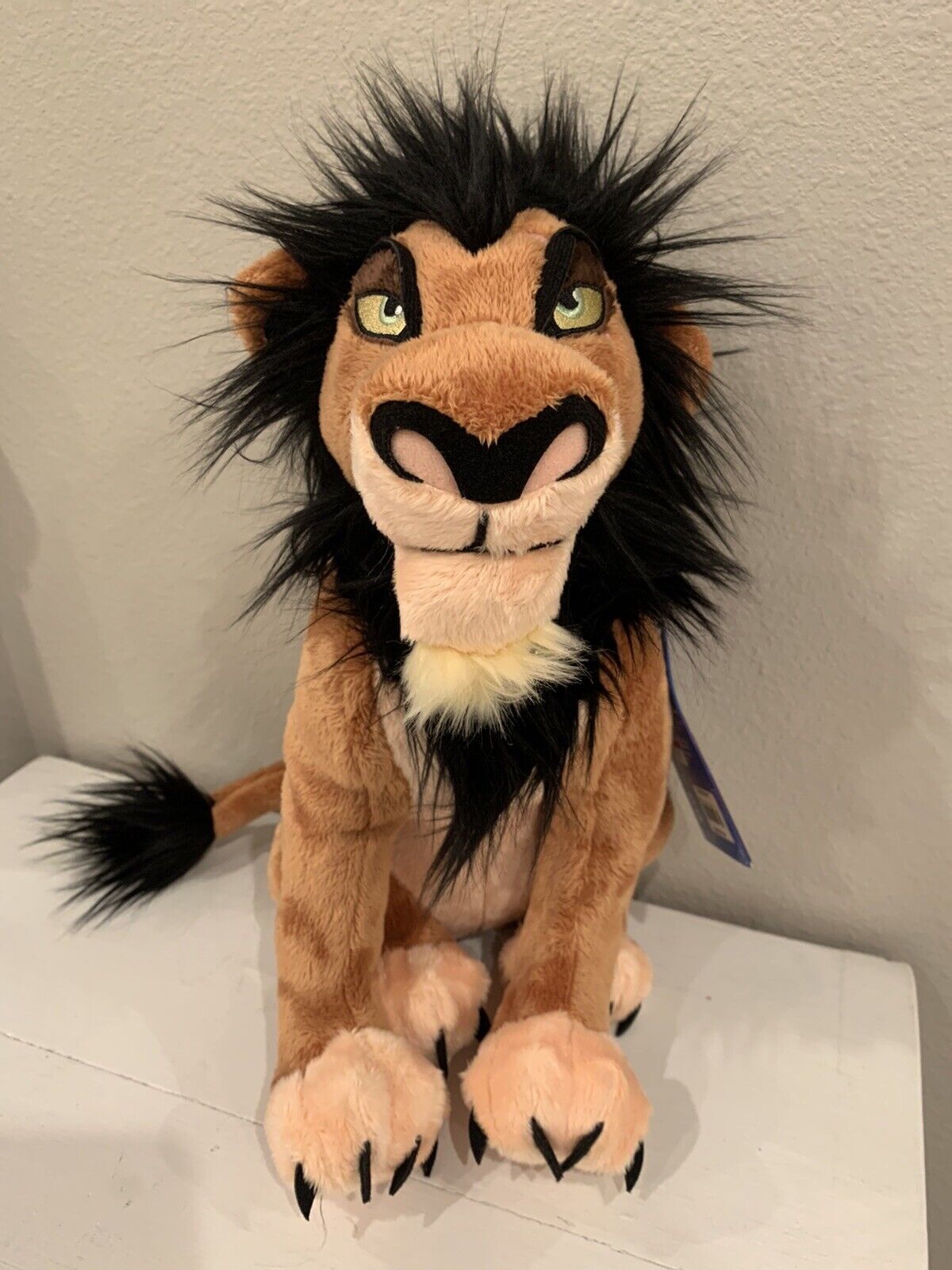 Disney Store The Lion King Scar Plush 14\