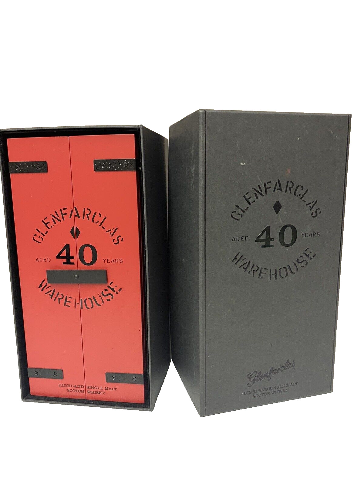 Glenfarclas 40 YEAR OLD VERY RARE Whisky Scotch Empty Bottle w/ Wood Display Cs