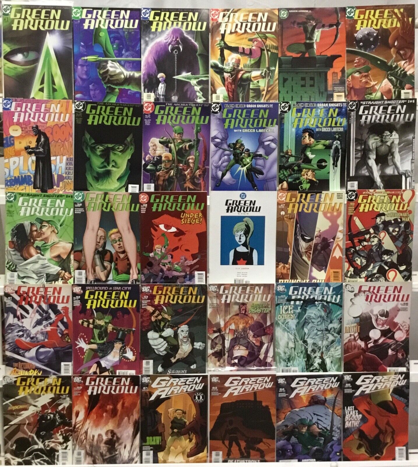 DC Comics Green Arrow 2nd Series Comic Book Lot of 30 Issues 2001