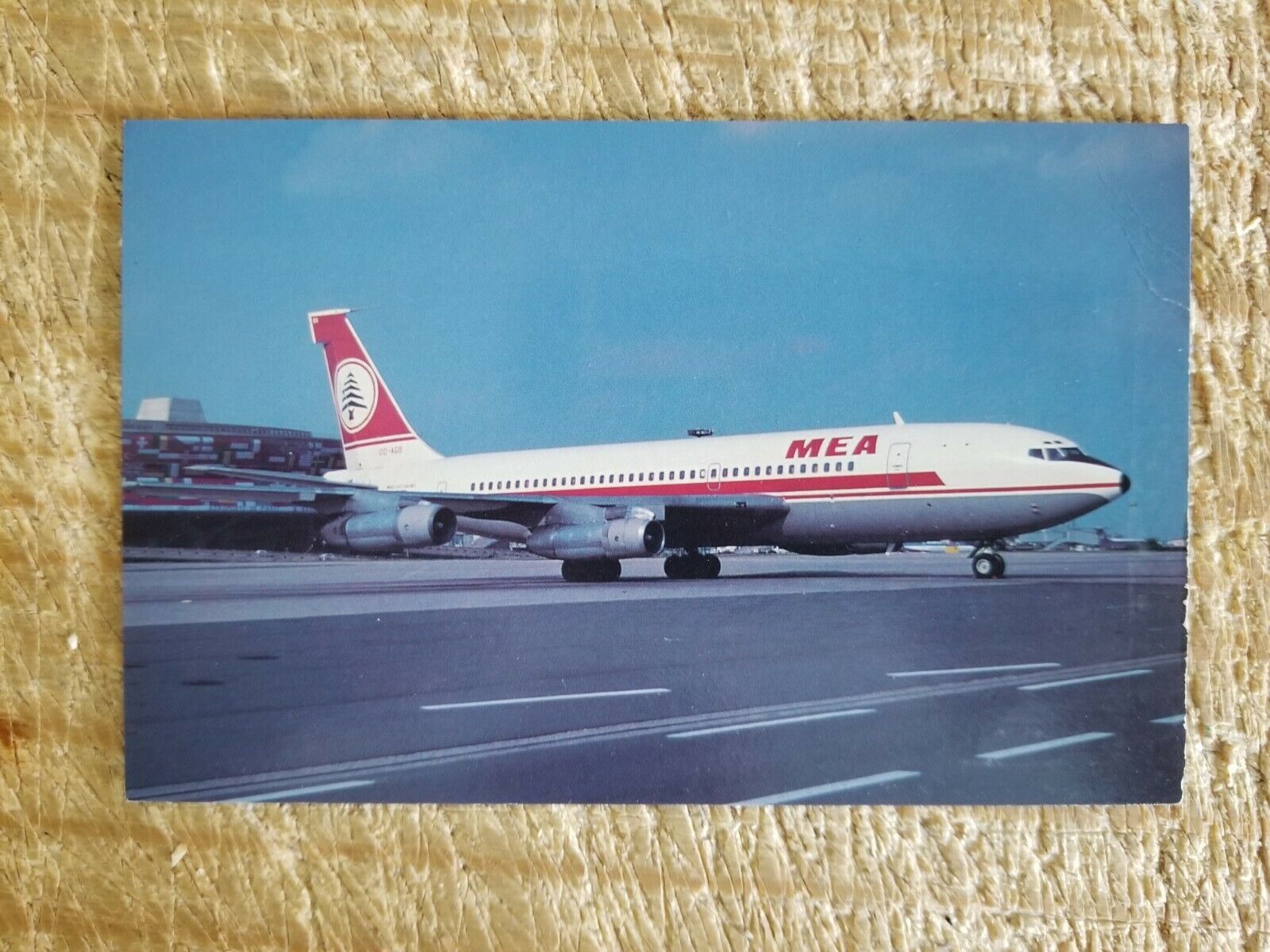 MEA-MIDDLE EAST AIRLINES BOEING 720-023B AT PARIS.VTG AIRCRAFT POSTCARD*P44