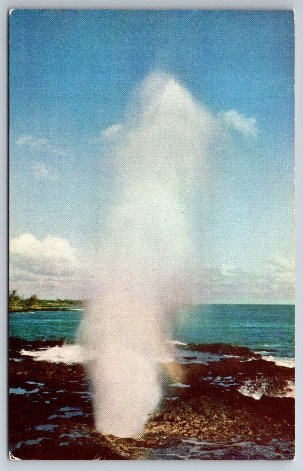 Vintage Postcard HI Spouting Horn Kauai Sea Water Geyser Chrome ~13580