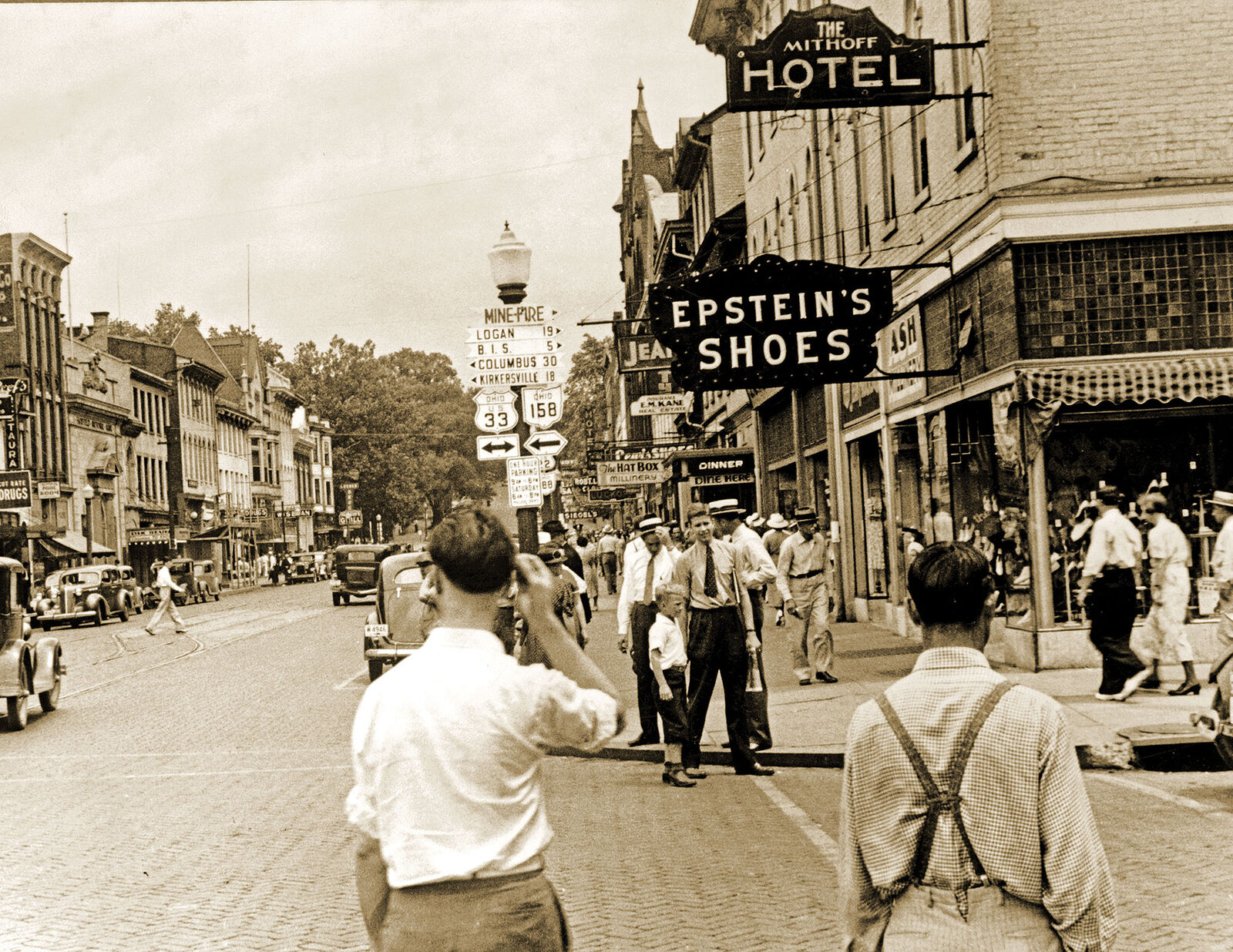 1938 Main Street, Lancaster, Ohio Vintage Old Photo 8.5\