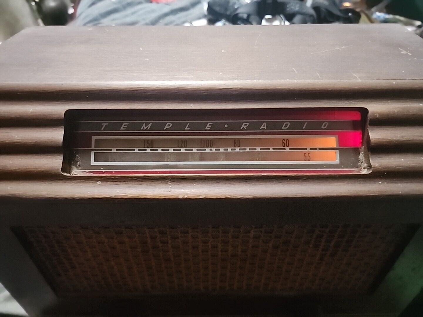vintage TEMPLE E-514 PART:  Working Radio Original  13  X  6 & 1/2  X  8 & 1/2