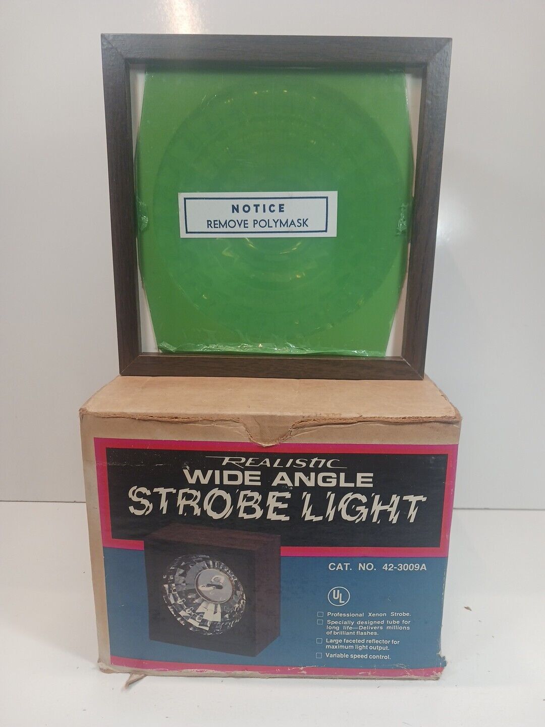 Realistic Brand Wide Angle Xenon Strobe Light with box 42-3009A 