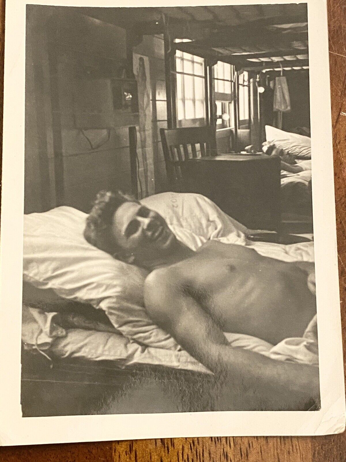 VINTAGE Young Smooth Sexy Muscle Soldier Athletic PHOTO ANTIQUE SNAPSHOT GAY Int