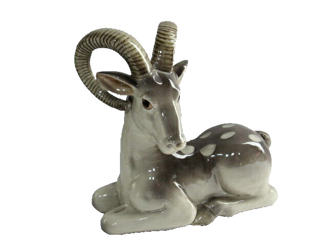 SPOTTED SNOW RAM Hand Painted Figurine - Mint