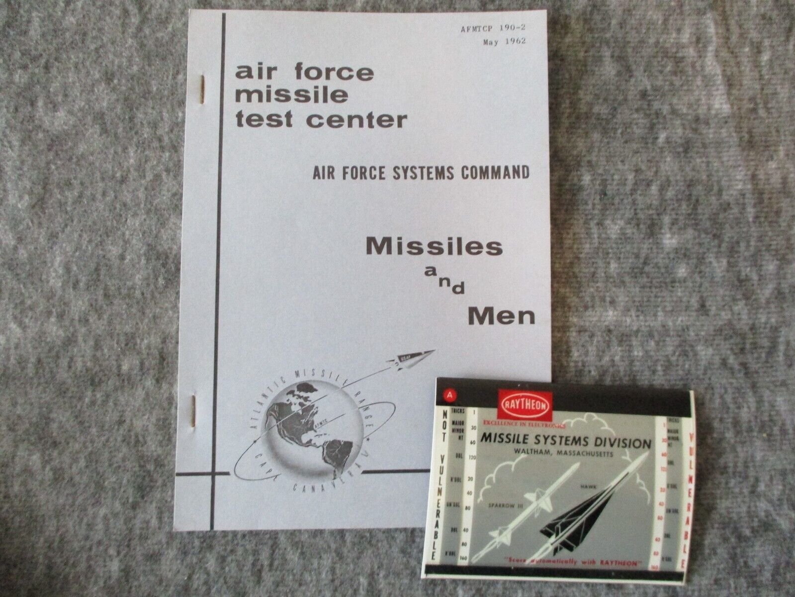 1962 VIETNAM WAR ERA USAF MISSILES & MEN BOOKLET + RAYTHEON MISSILE SYSTEM SLIDE