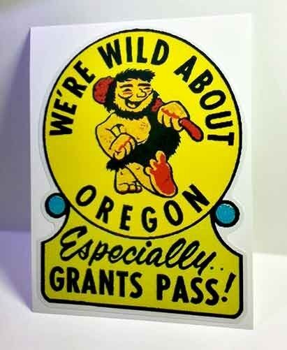 Grant\'s Pass Oregon Vintage Style Travel Decal / Vinyl Sticker, Luggage Label