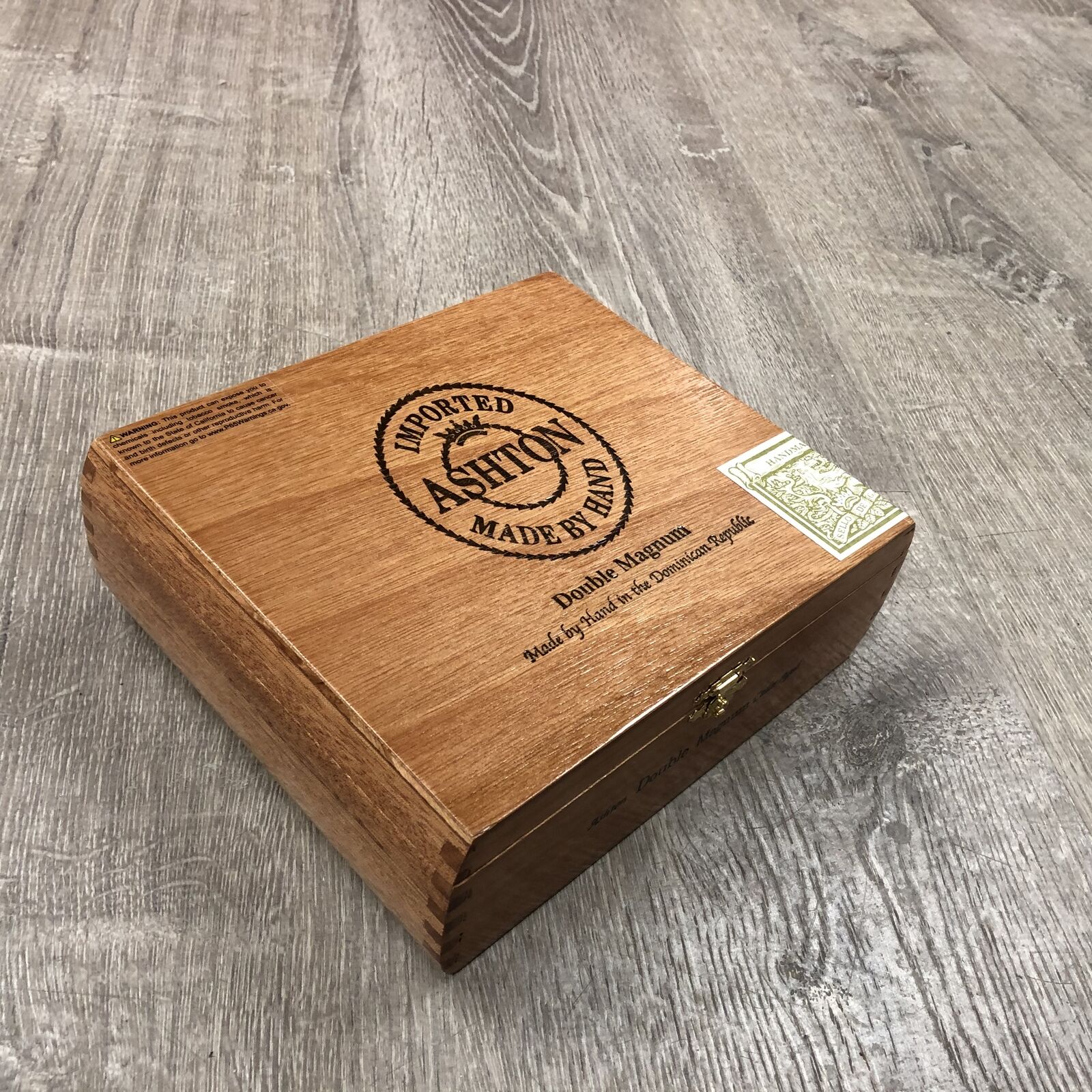 Ashton Classic Double Magnum Empty Wooden Cigar Box 8x7x2.5