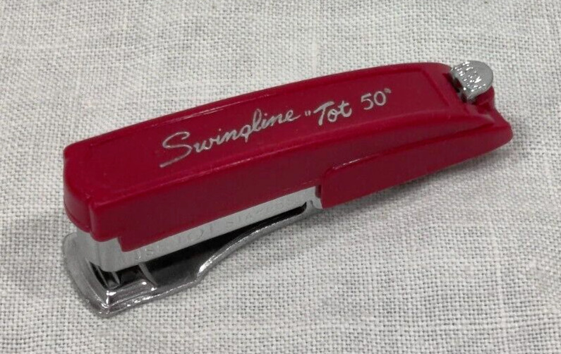 Vintage Swingline Tot 50 Mini Red Stapler Made in USA Fully Functioning  42104