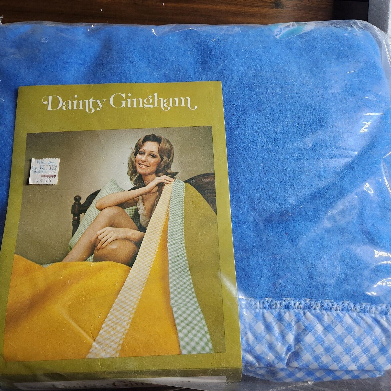 Dainty Gingham Blanket Satin Trim Made USA Blue 72”x90” Lilco Distrib. VTG NOS 