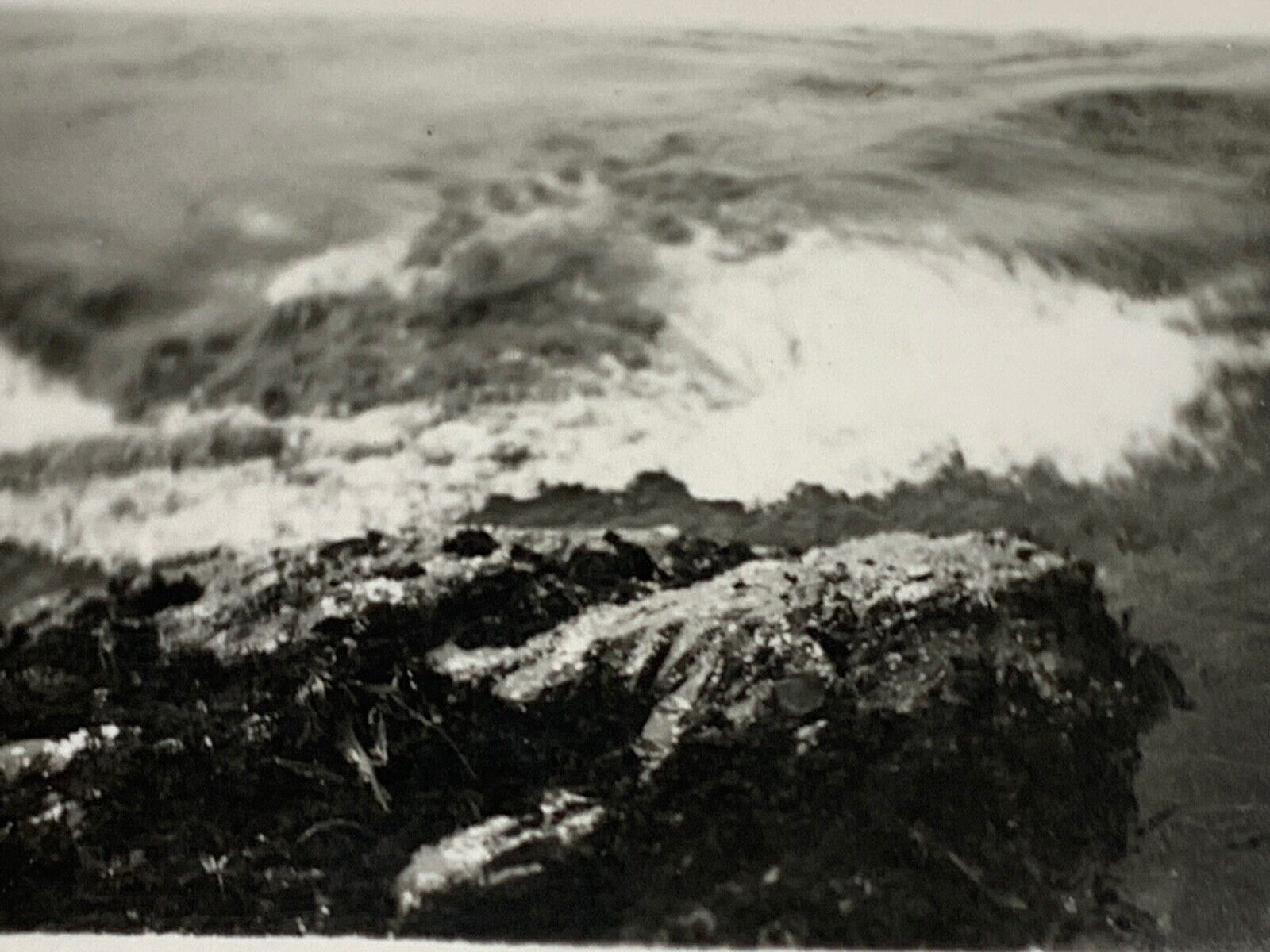 (AaF) FOUND PHOTO Photograph Snapshot Abstract Ocean Beach Close Up Army 