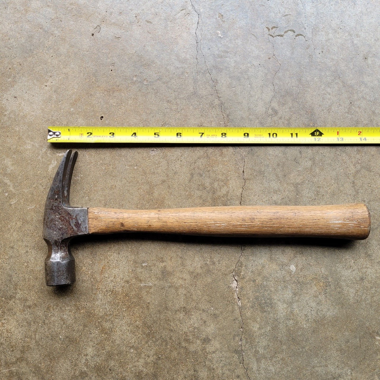 Vintage  Vaughan 20 oz. Straight Claw Milled Face Hammer USA