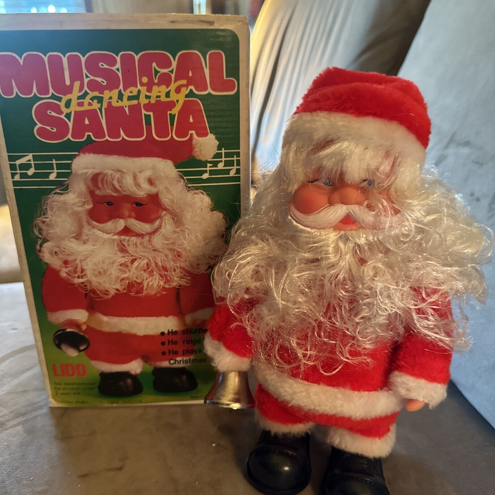 Vintage Musical Dancing Santa 1983 Justin. Works   Lido