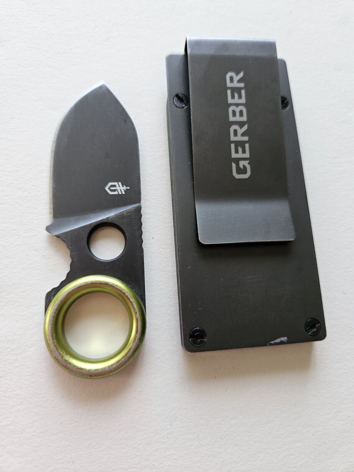 Gerber Seat Belt Cutter & Clip EUC