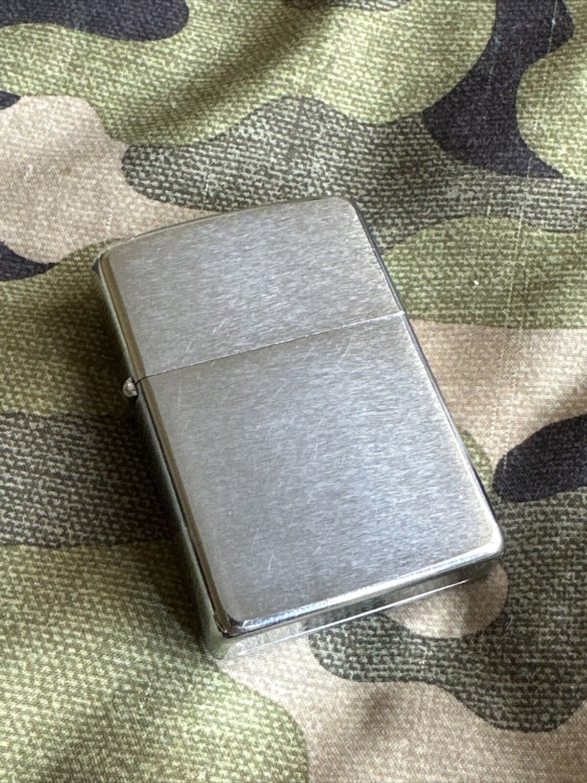 1970 Classic Vintage Zippo Lighter - Brushed Chrome Finish - Solid Fuel Cell