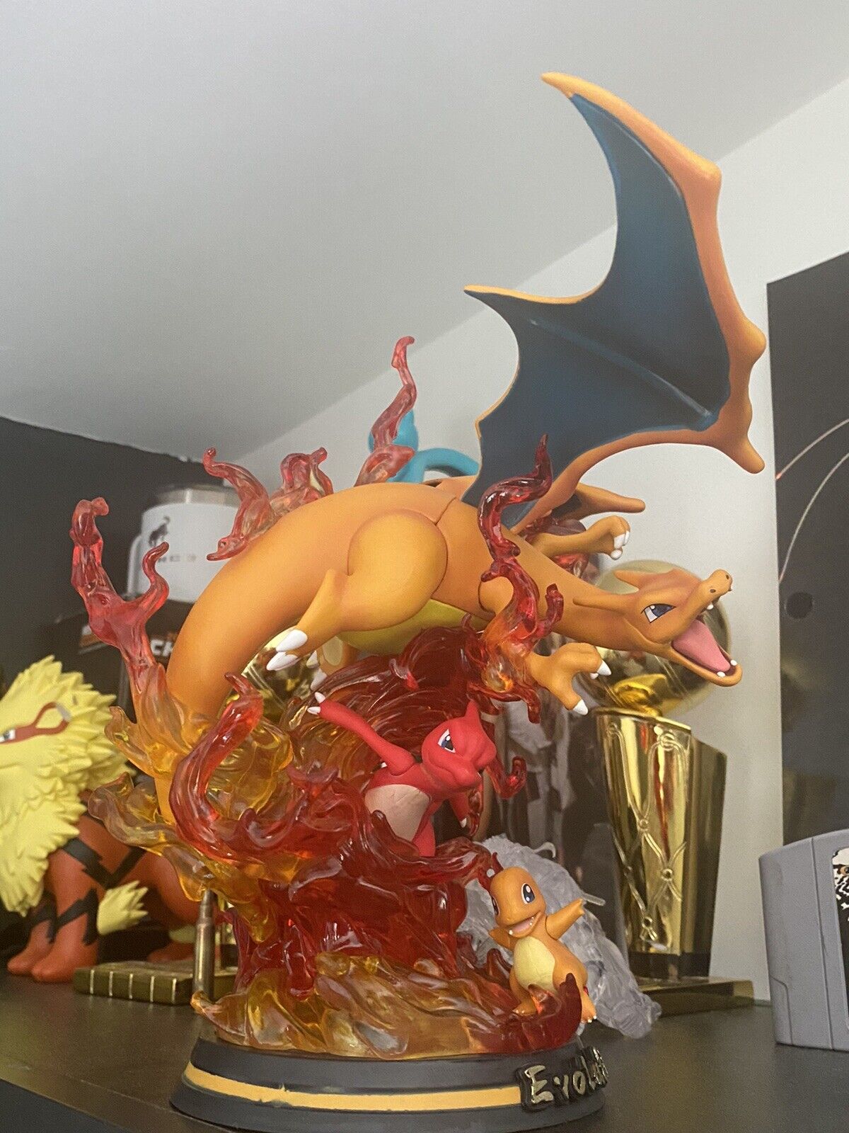 Incredible Perfect Charizard & Pre Evolutions  Pokemon Statue Figure Model