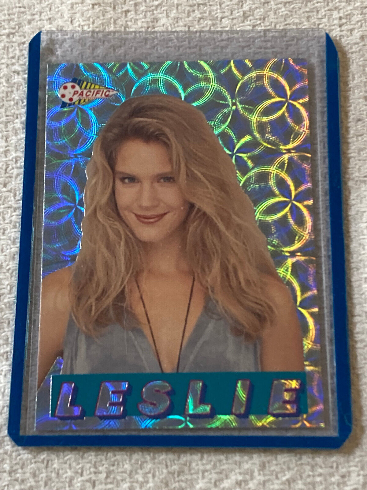 1994 Pacific Saved by the Bell: College Years Prism Card NM Leslie #4