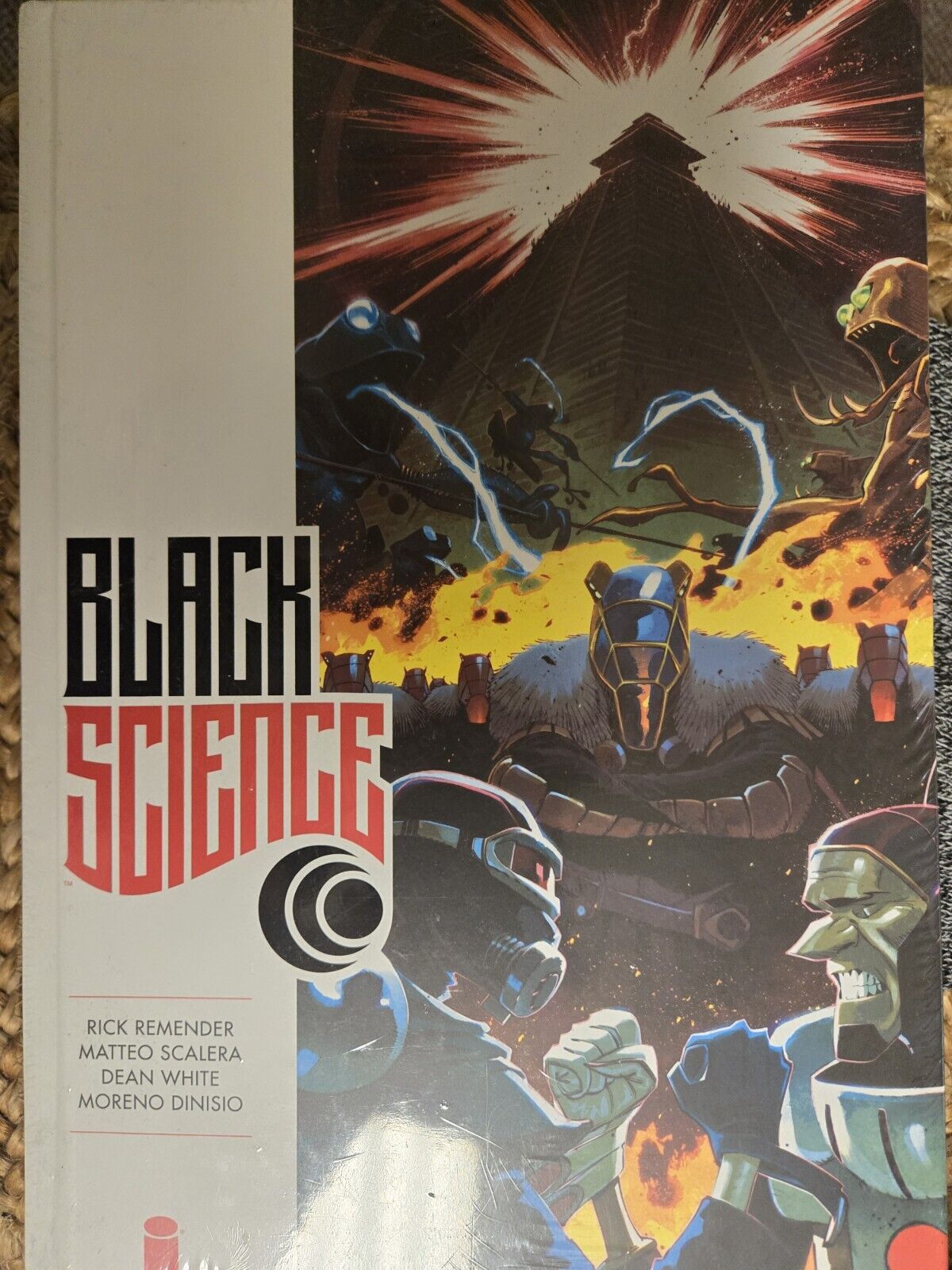 Black Science Hardcover Vol 1 (Rick Remender) Image Comics, Great Shape
