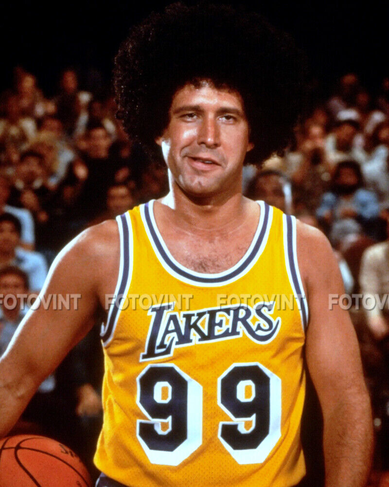 CHEVY CHASE Fletch Photo Picture LOS ANGELES LAKERS 8x10 11x14 11x17 16x20 (CC2)