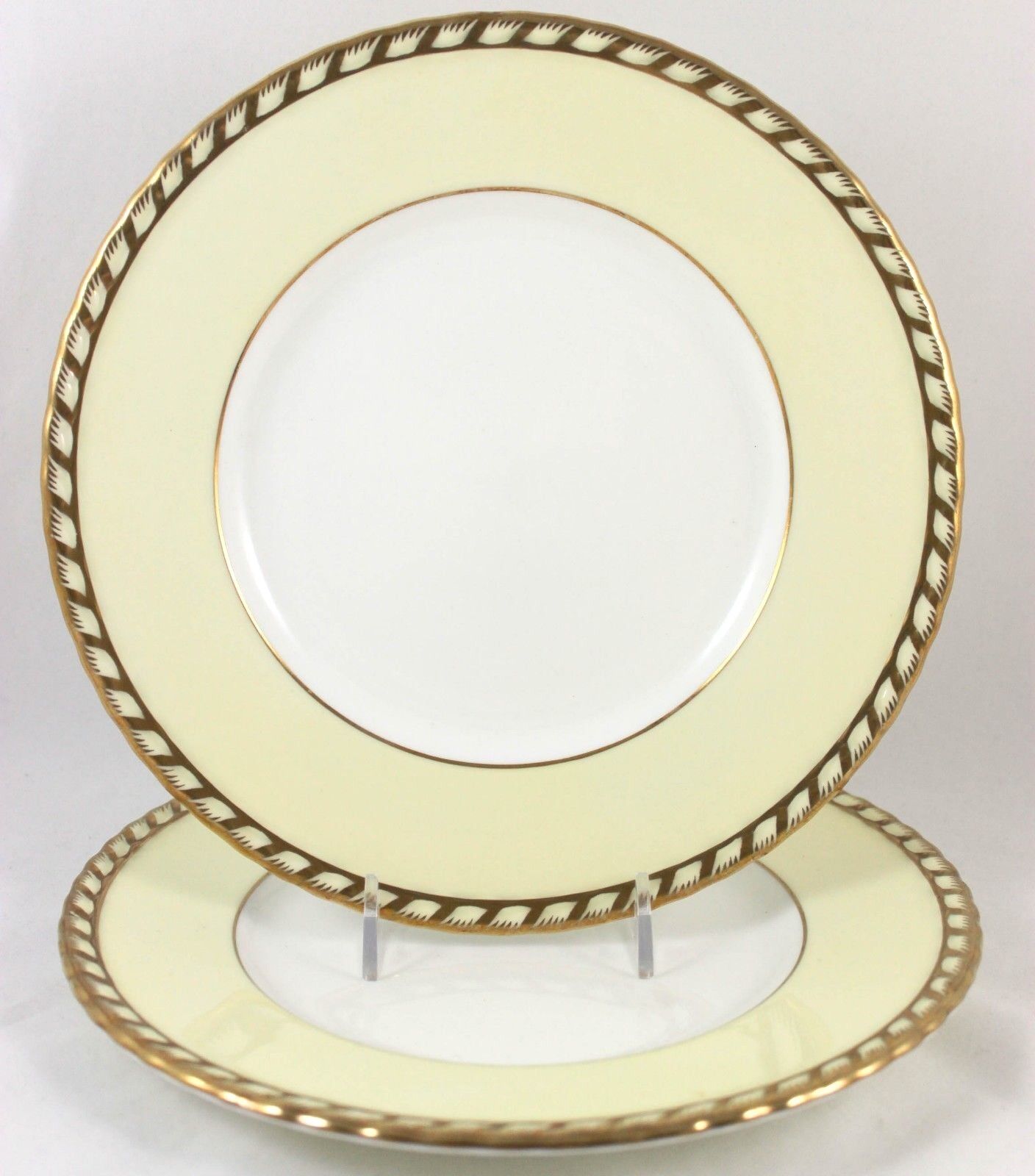 2 LUNCHEON PLATES VINTAGE MINTON CHINA COMMODORE S112 EMBOSSED GOLD ROPE CREAM